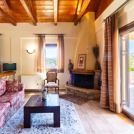 Pleiades Studios All Season Gems - Korinthos Stone Retreats Kalianoi Ngoại thất bức ảnh